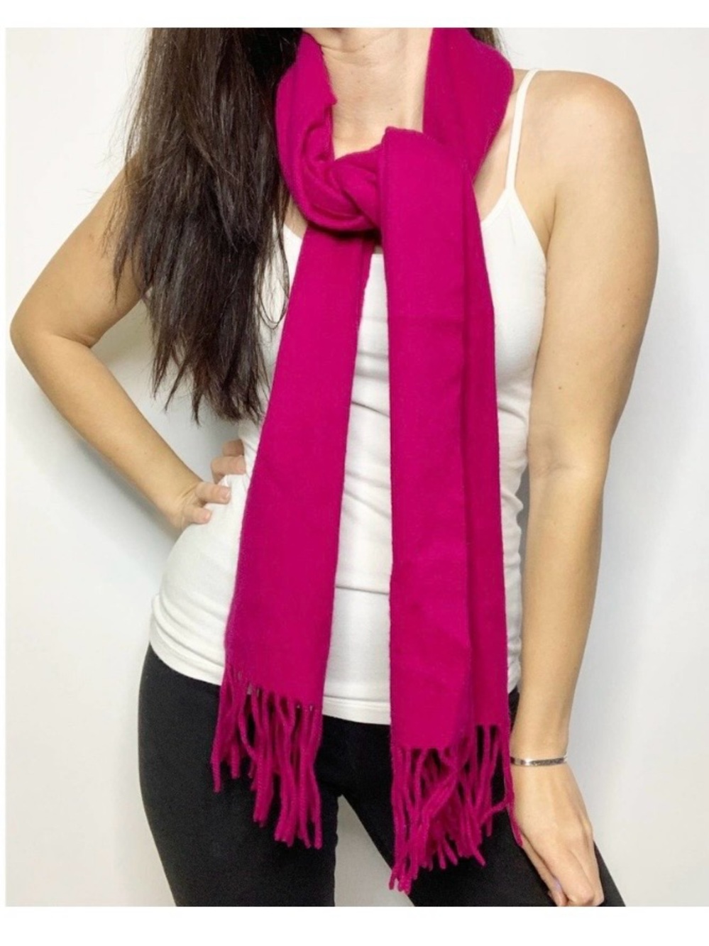 ENZO MANTOVANI Cozy Cashmere Blend Fringed Scarf Berry